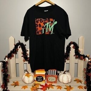 MTV Halloween Pumpkin Graphic Black Short Sleeve Shirt Size Large